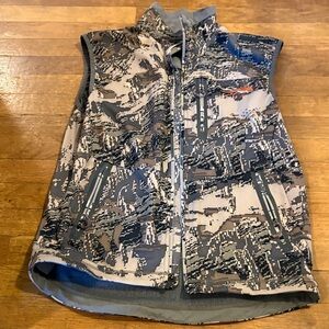 Sitka Camouflage Sleeveless Vest